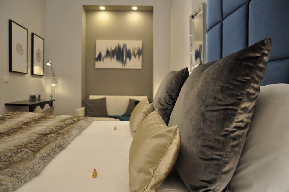 The Royals Experience Bed & Breakfast Napoli Ngoại thất bức ảnh